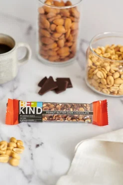 BE-KIND Nøddebar< Barer