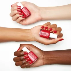 essie Neglelak< Neglelak