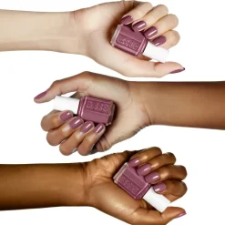 essie Neglelak< Neglelak
