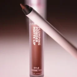 Kylie Cosmetics Plumping Lip Liner< Lipliner