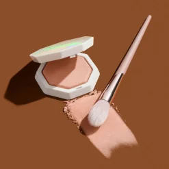 Fenty Beauty Blush- & Bronzerbørster><noscript><img width=