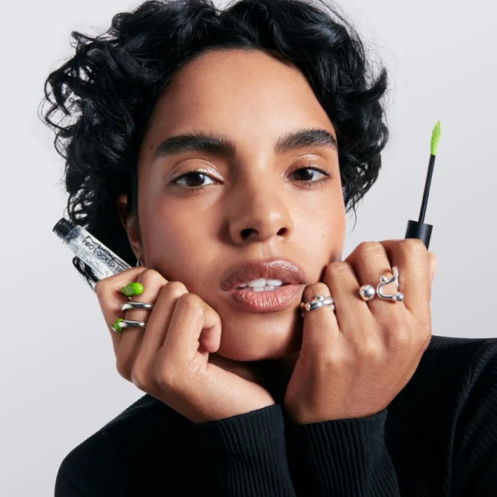 MAC Pro Locked Brow Gel< Øjenbryn