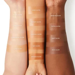 ICONIC LONDON Radiance Booster Face Base< Primer
