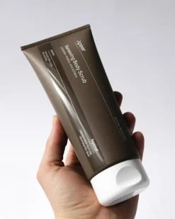 Apeer Renewing Body Scrub< Scrub & Exfoliering