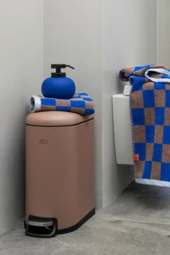Mette Ditmer Håndklæder<RETRO Badehåndklæde