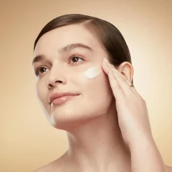 Estée Lauder Dagcreme>Revitalizing Supreme+ Youth Power Crème