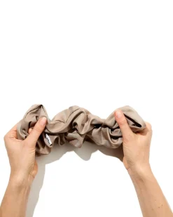 Hairlust Satin Silk Scrunchies XXL< Hårpynt