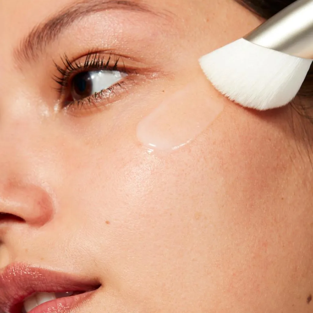 MAC Øvrig|Ansigtsbehandling>Serum + Moisturizer Brush