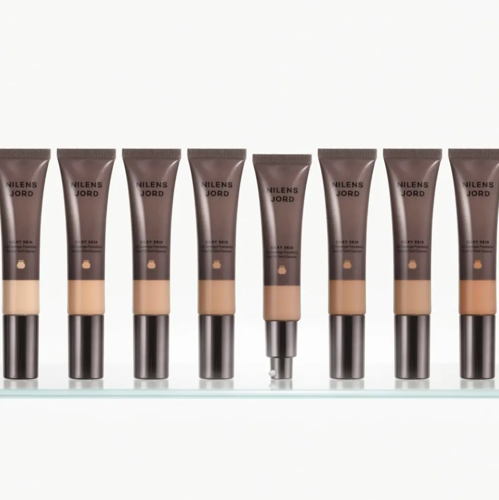 Nilens Jord Foundation<Silky Skin Foundation