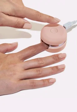 Le mini macaron Single Gel Polish< Gelénegle
