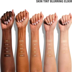 Kylie Cosmetics Foundation<Skin Tint Blurring Elixir