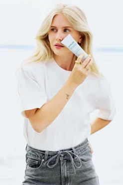 Snøløs Leave-In Conditioner><noscript><img width=