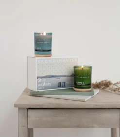 SKANDINAVISK Lys & Lamper|Duft Til Hjemmet>Still Waters Scented Candle Fjord & Øy