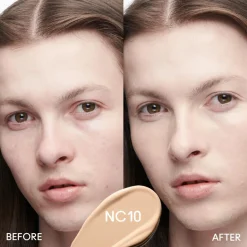 MAC Studio Radiance 24Hr Luminous Lift Concealer< Concealer