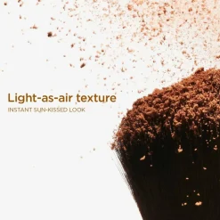 Clarins Summer Look Bronzing Powder Compact< Bronzer