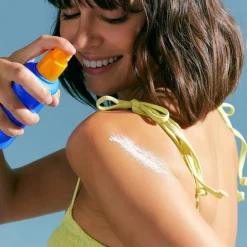 NIVEA Sun Protect & Moisture Spray SPF 30< Solcreme