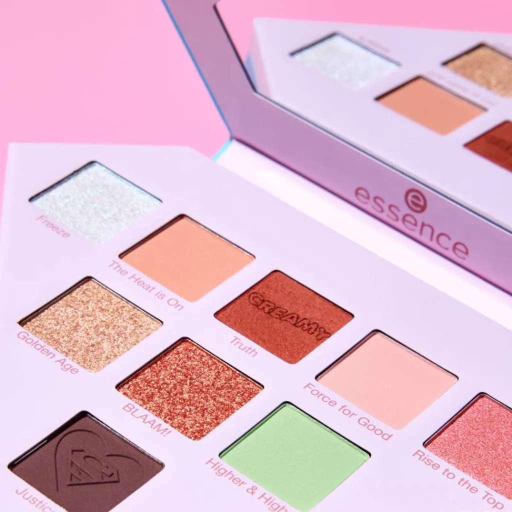 Essence Øjenskygge<Superman Eyeshadow Palette