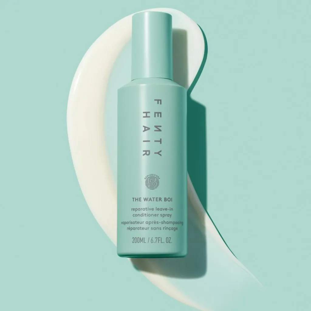 Fenty Beauty The Water Boi Leave In Conditioner Spray< Hårkur