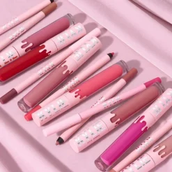 Kylie Cosmetics Velvet Liquid Lipstick+Lip Liner< Lipliner|Læbestift