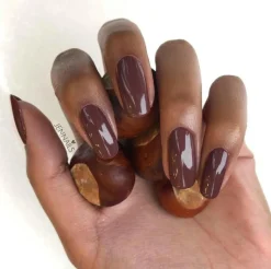 CND Neglelak<Vinylux long Wear Polish